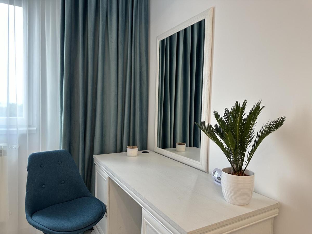 Appartement Apartament In Suceava, Zamca Extérieur photo